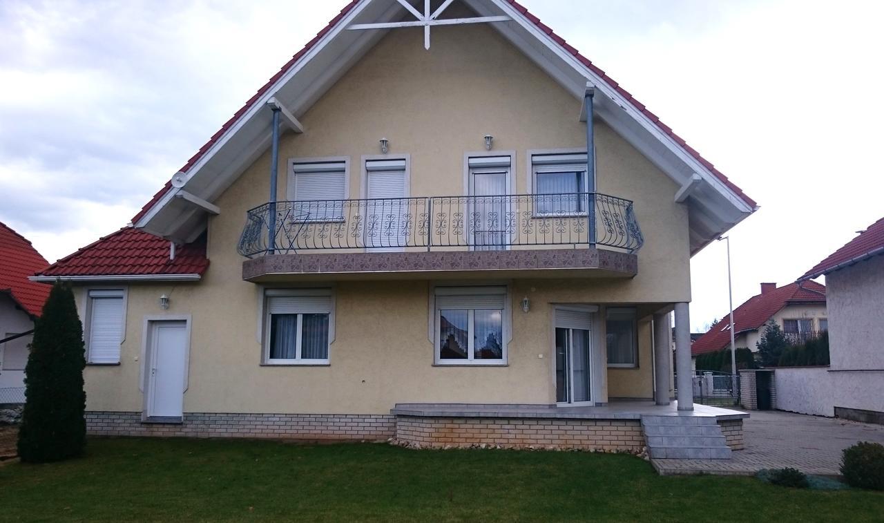 Natalie Appartment Bük 외부 사진